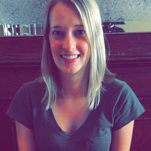 Meet your Posher, Maegan